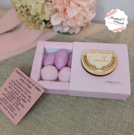 Scatolina piccola con confetti cp